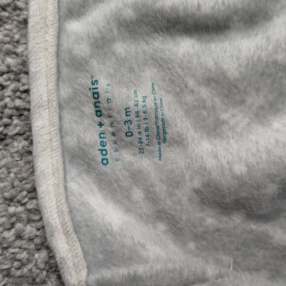 Aden and anais swaddle 0-3 month - Picture 2 of 2